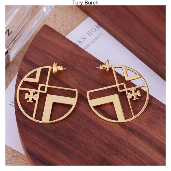 Tory Burch gold earrings - Picture 2 of 6